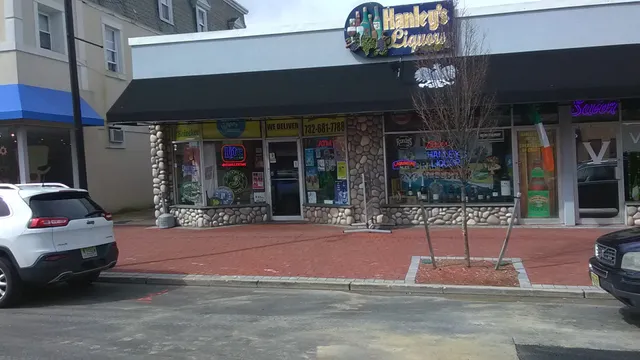 Hanley's Liquor Store