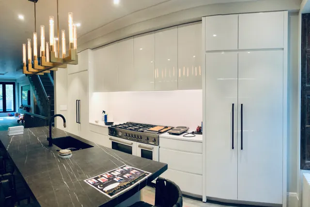 Advanced Custom Interiors, Inc.