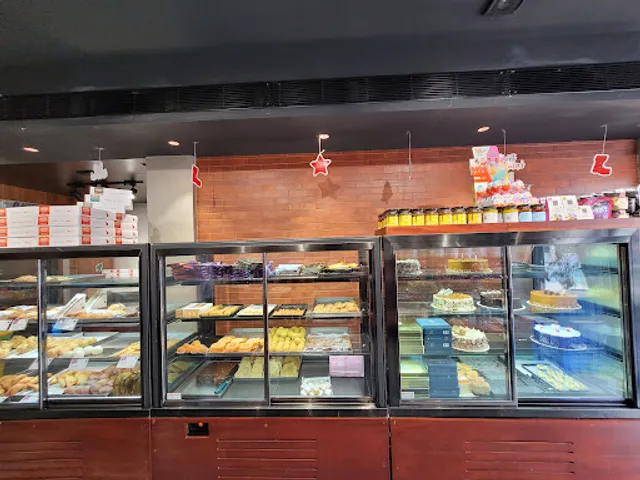 Navya Bake Shop, MG Road
