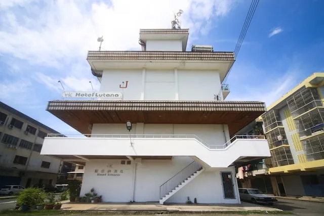 Hotel Lutana