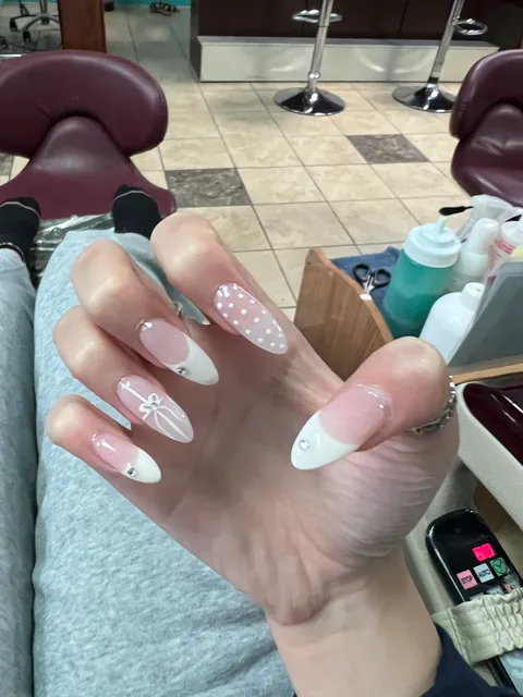 Alex Nail Bar