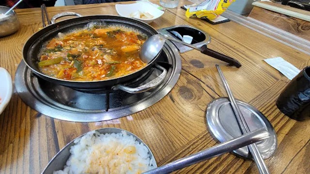 Wachon Sikyuksikdang