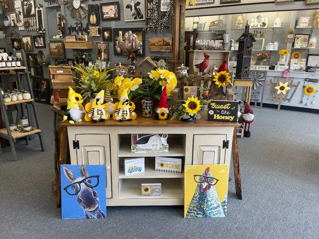 Farmington Farmhouse Gifts & Decor