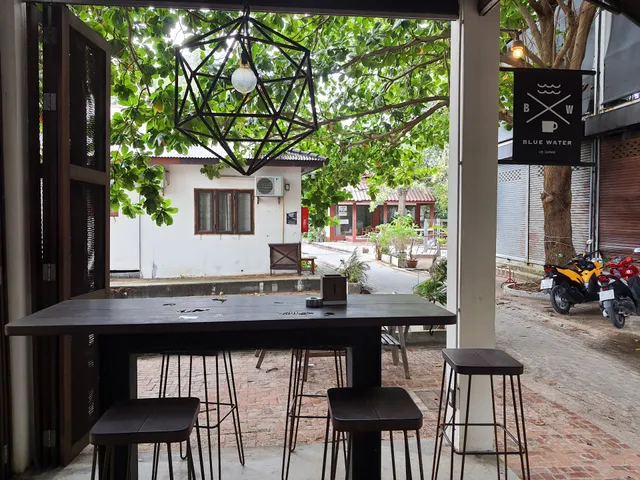 Blue Water Cafe & Restaurant