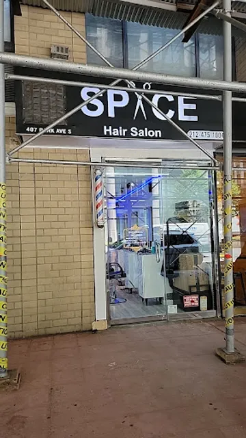 Aza Salon