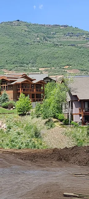 Mayflower Lakeside Townhome