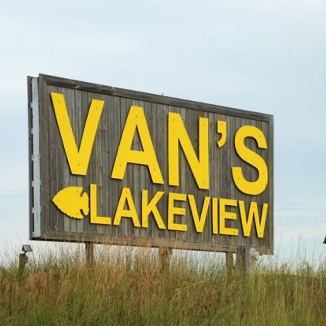 Van's Lakeview Fishing Camp Inc.