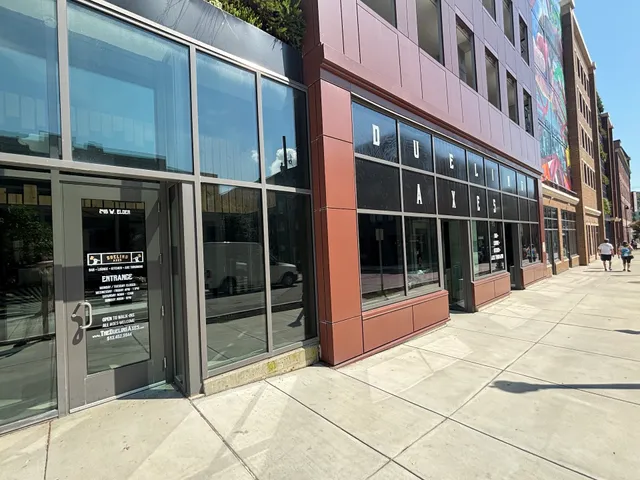 Dueling Axes - Cincinnati Axe Throwing & Sports Bar