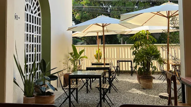 Atípico restaurante