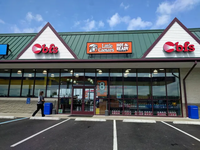 Little Caesars Pizza