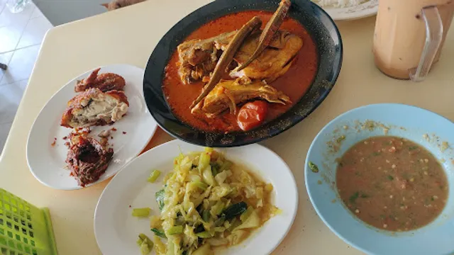 Maidins Corner Bagan Datuk ( Kari manaf )