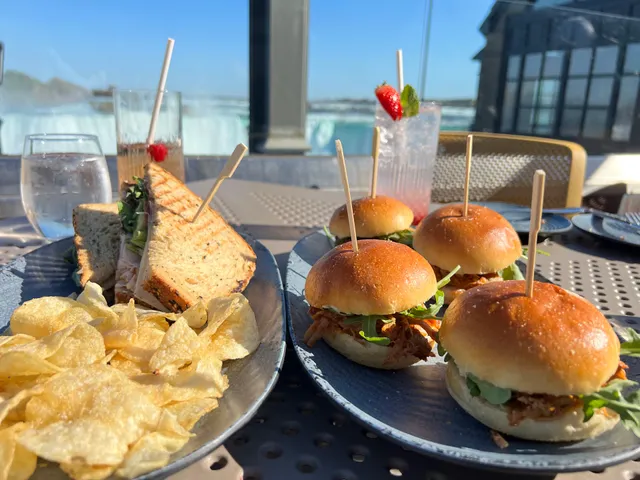 Patio Bistro Rack wine bar