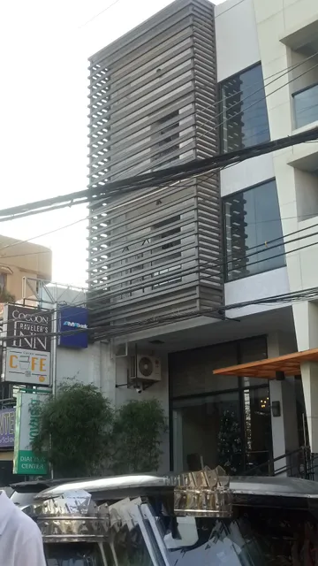 COCOON TRAVELER'S INN