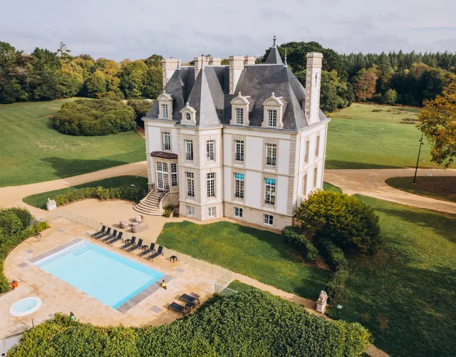 Château Les Garennes Hotel & Spa | Receptions | Brunch | Pilates Reformer