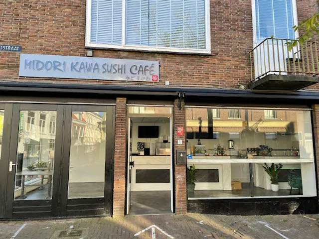 Midori kawa sushi cafe