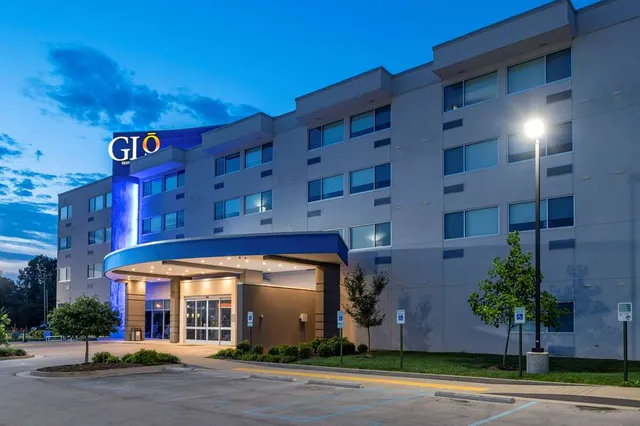 GLō Best Western Lexington