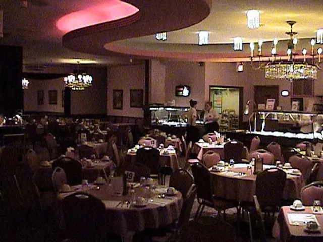 Sawa's Old Warsaw Restaurant