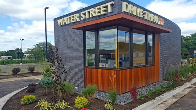 Water Street Coffee Joint (Sprinkle)
