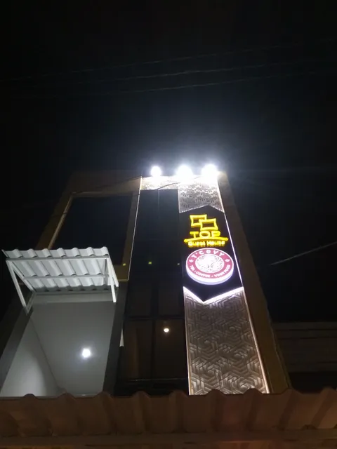 Top Guest House & Exclusive Kost