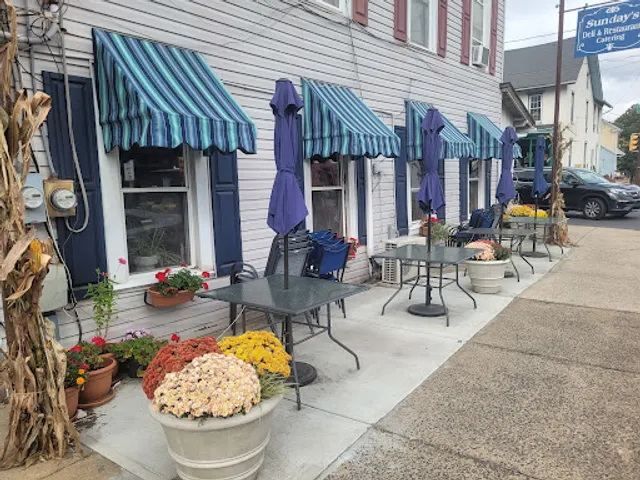 Sunday's Deli & Restaurant