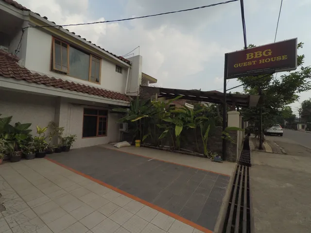 BBG Guesthouse - Kost Eksklusif Harian-Mingguan-Bulanan