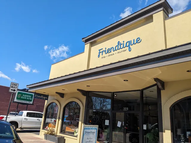 Friendtique