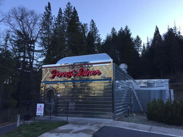 Travelodge by Wyndham Dunsmuir