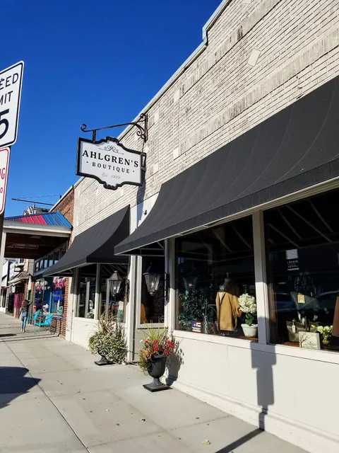 Ahlgren's Boutique