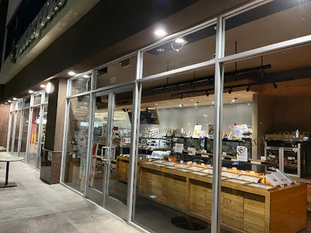 Tous Les Jours - closed