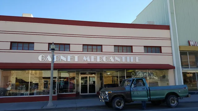 The Garnet Mercantile