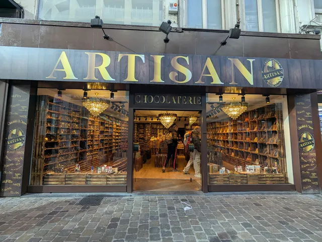 Anspach Shopping Center