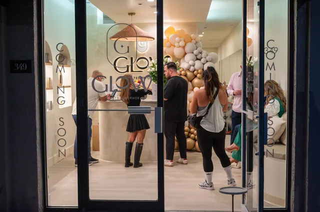 Glow Pilates Reformer