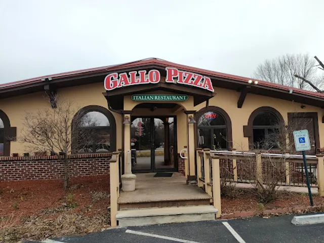 Gallo Pizza & Italian Restaurant