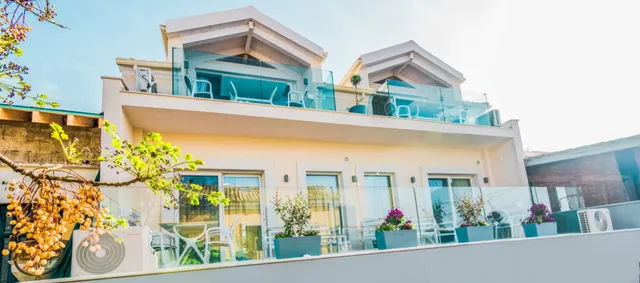 Bella Terra | Beachfront Apartments In Roda Corfu