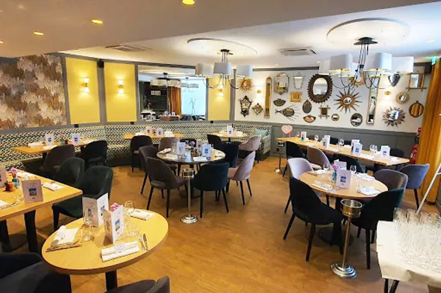 Vin & Marée Voltaire Nation