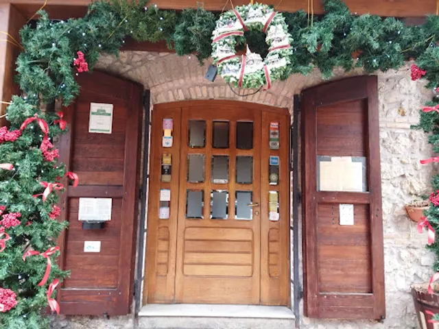 Ristorante C'era Una Volta. Non sono ammessi nessun tipo di animali