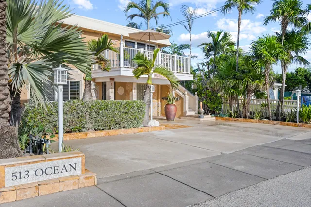 Casa Mia Beach House