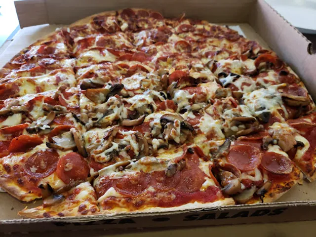 Ange's Pizza - Clintonville