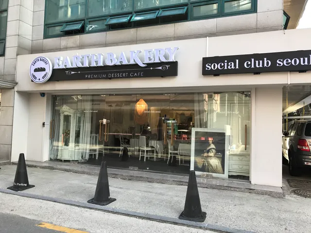 Social club seoul