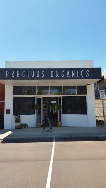 Precious Organics Willagee