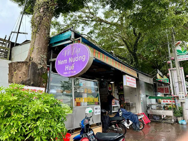 Vĩ Dạ Nem nướng Huế