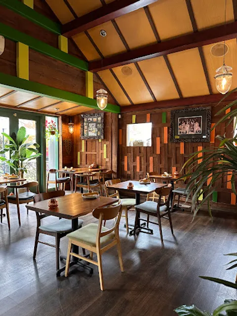 Sisi Kay Thai Eatery and Bar