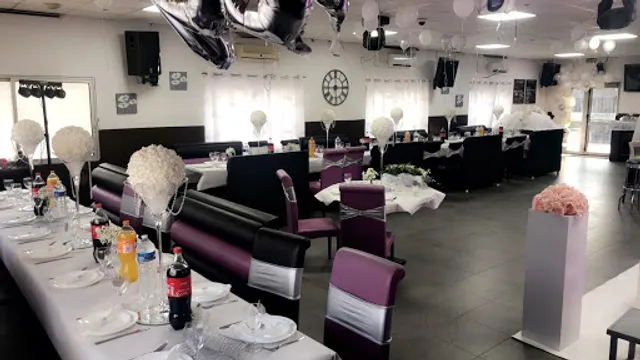 L ESCAPADE ROGNAC Sarl C.r.i