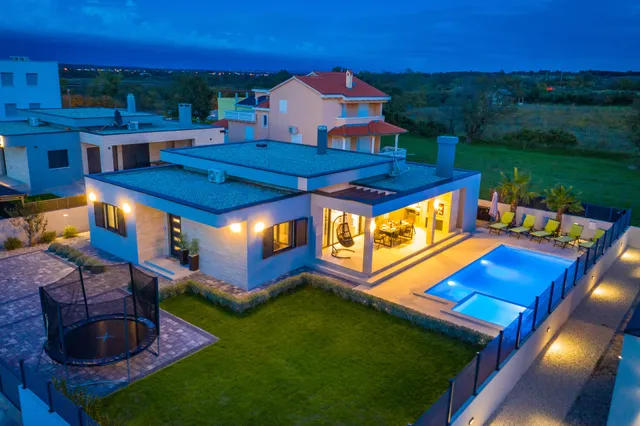 Nin, Villa Lorena Dalmacija