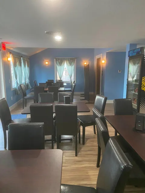 AZ Family Halal Restaurant