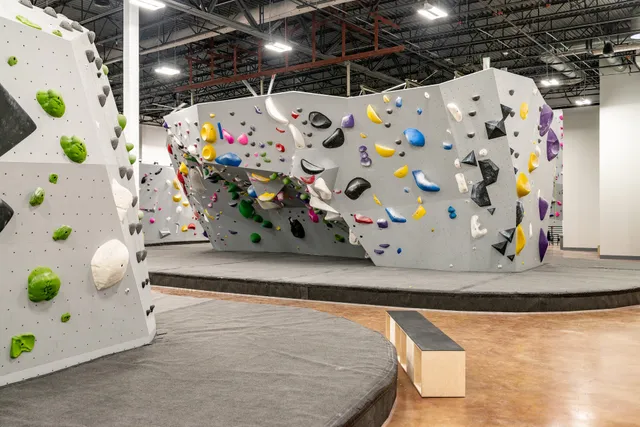 Mesa Rim Climbing Center