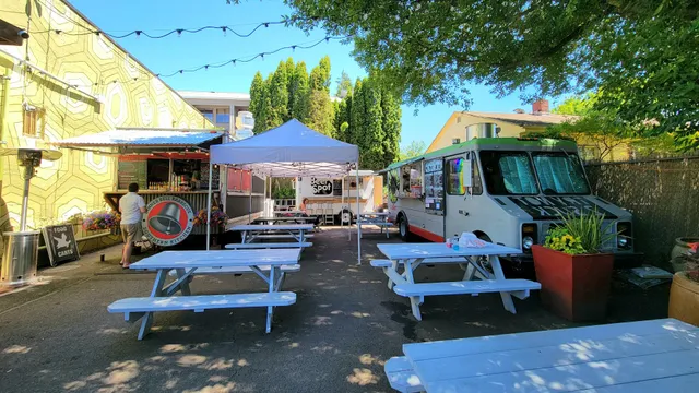 Flying Tortoise Food Carts