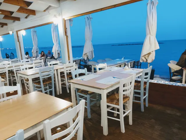 Mer bleue restaurant