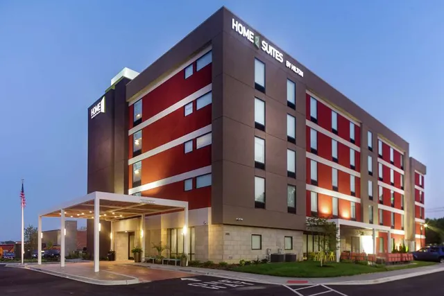 Home2 Suites by Hilton Louisville Airport Expo Center