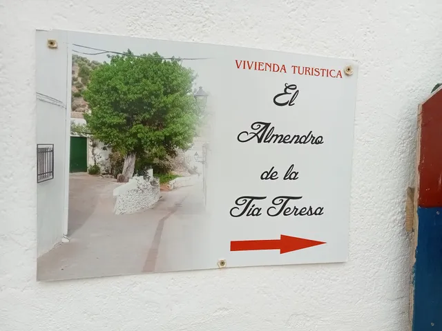 El Almendro De La Tia Teresa